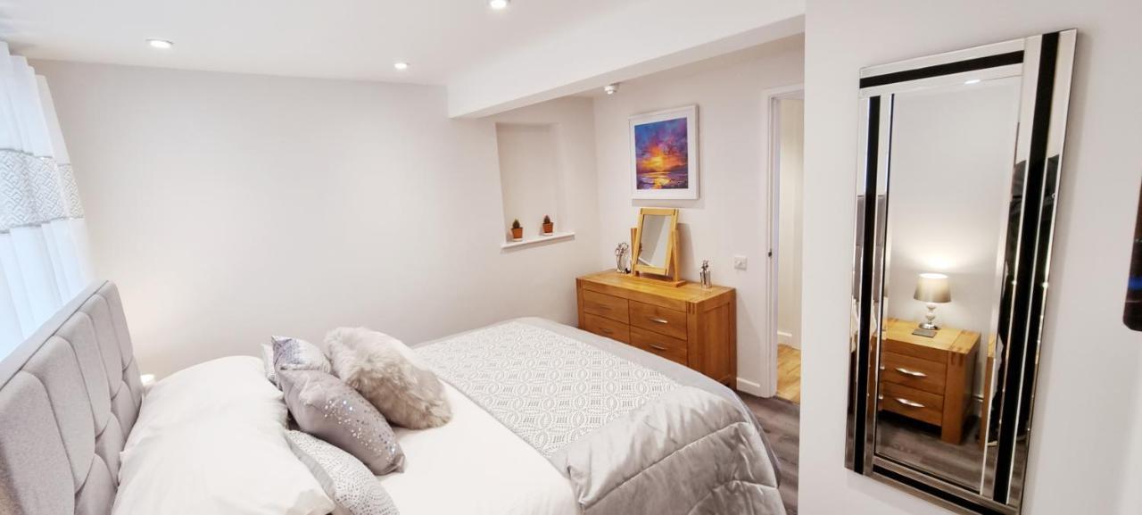 Marthys House With Hot Tub Looe Villa Екстериор снимка